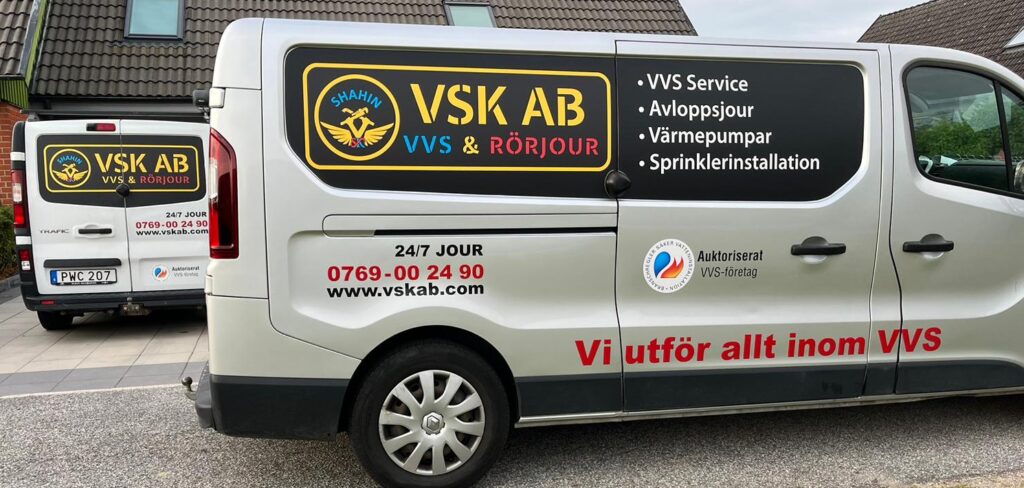 Vi är ett auktoriserat VVS-företag som erbjuder professionella tjänster inom värme, vatten och sanitet. Med fokus på kvalitet och kundnöjdhet hjälper vi både privatpersoner och företag med allt från installationer och reparationer till badrumsrenoveringar och service av värmesystem.